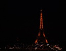 Noční Eiffelova věž